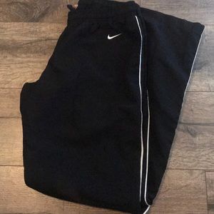 Nike jogging pants